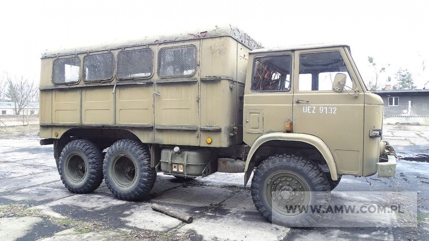 Autobus sztabowy AS-2 na samochodzie STAR 266

Lata...