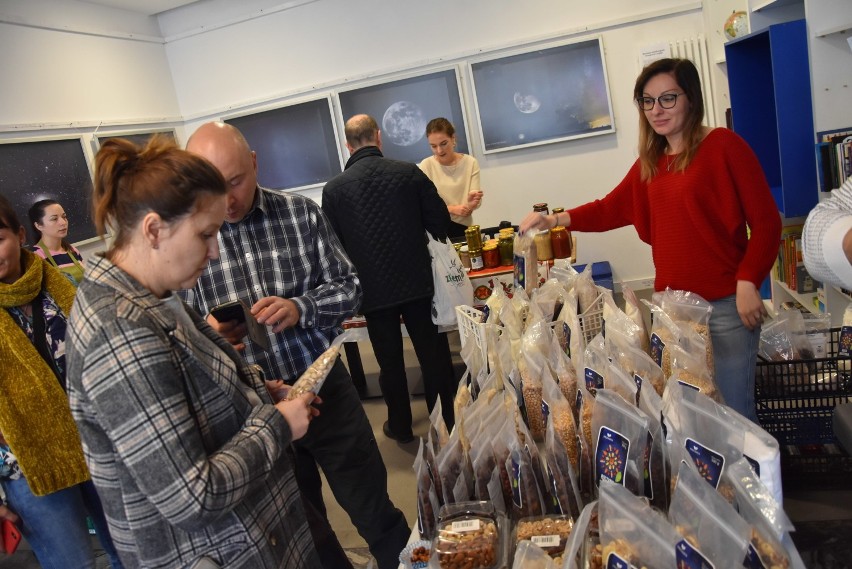 Bio Bazar w Halo! Rybnik zgromadził wielu rybniczan. Co można było kupić?