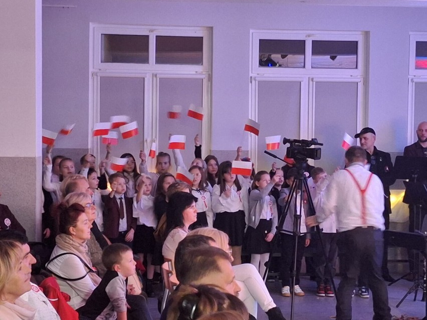 Święto Niepodległości - Świetlica Kultury w Malechowie - 2023 r.
