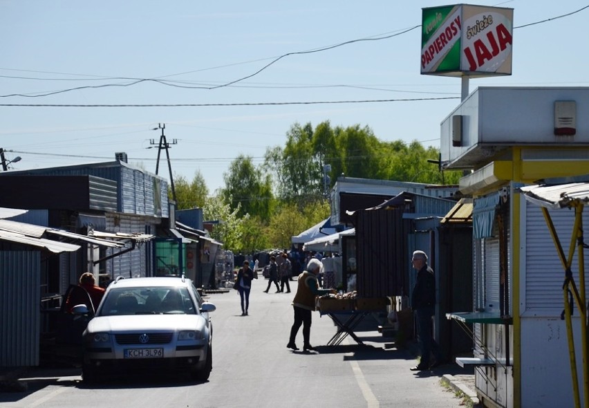 Niedziela bez handlu na targowisku miejskim w Bełchatowie [ZDJĘCIA]