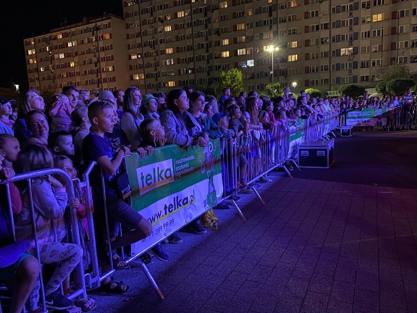 OFCA 2022. Pokaz fireshow przyciągnął tłum oleśniczan! Zobacz zdjęcia