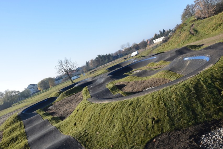 Zakończyła się budowa pumptracku w Zduńskiej Woli. Oto nowy tor