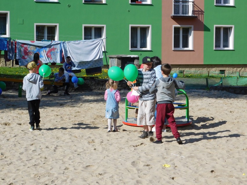Plac rekreacyjno-zabawowy w wałbrzyskim osiedlu Rusinowa został już otwarty