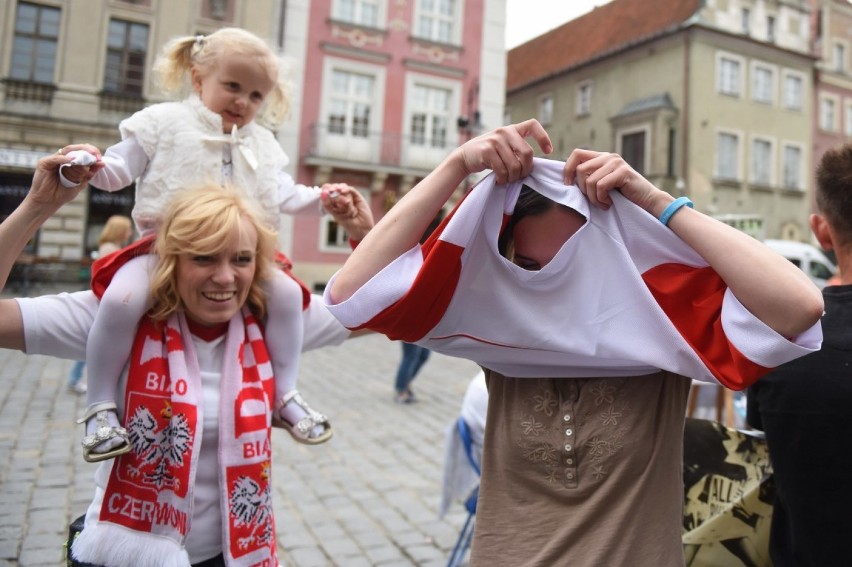 Euro 2016: Mecz Polska - Irlandia i kibice na Starym Rynku [ZDJĘCIA]