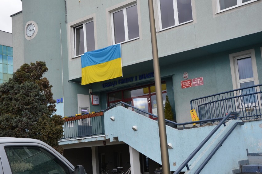 Konfederacja nie chce ukraińskiej flagi pod oknem burmistrza gminy Goleniów