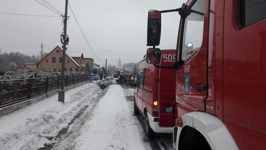 Zderzenie na trasie Busiek-Tworóg. Interweniowała straż...