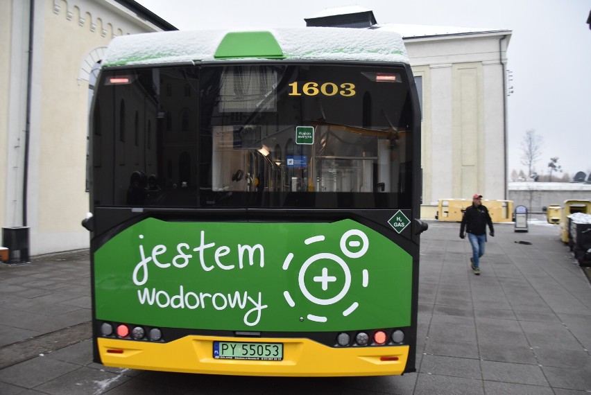 W Wałbrzychu podpisano umowę na dostawę autobusów...