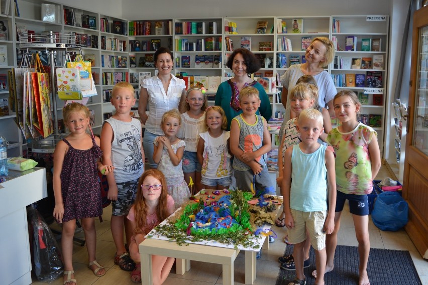 Biblioteczne podróże małe i duże, czyli Biblioteka Powsinoga rozpoczyna swoją przygodę