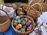 Do Wielkanocy jeszcze kilka tygodni, a na targowisku w Żarach już czuć świąteczny klimat!  