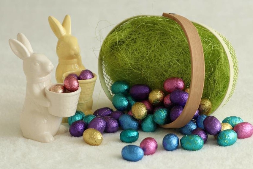 Przepiękne stroiki na Wielkanoc. Zobacz, zainspiruj się i udekoruj dom na święta! [ZDJĘCIA]