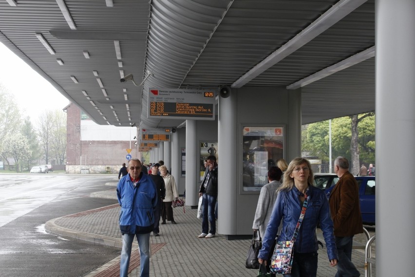 Tarnowskie Góry: nowy dworzec autobusowy. Przystanek Europa - test. Jest dobrze