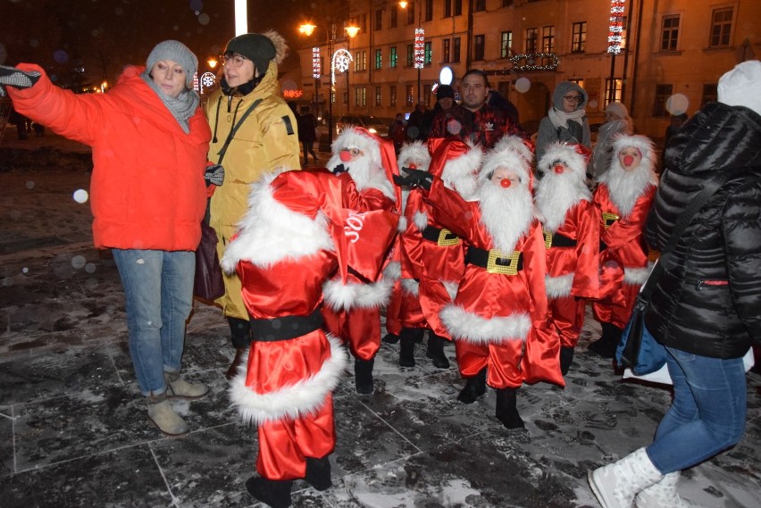 Rozświetlenie miejskiej choinki w Suwałkach