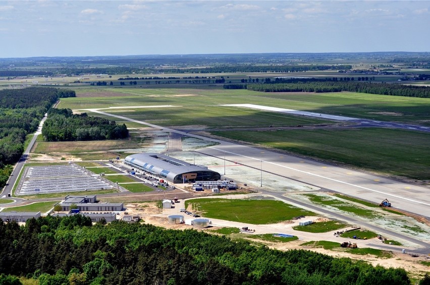 Lotnisko Warszawa/Modlin otwiera punkt wymazowy COVID-19....