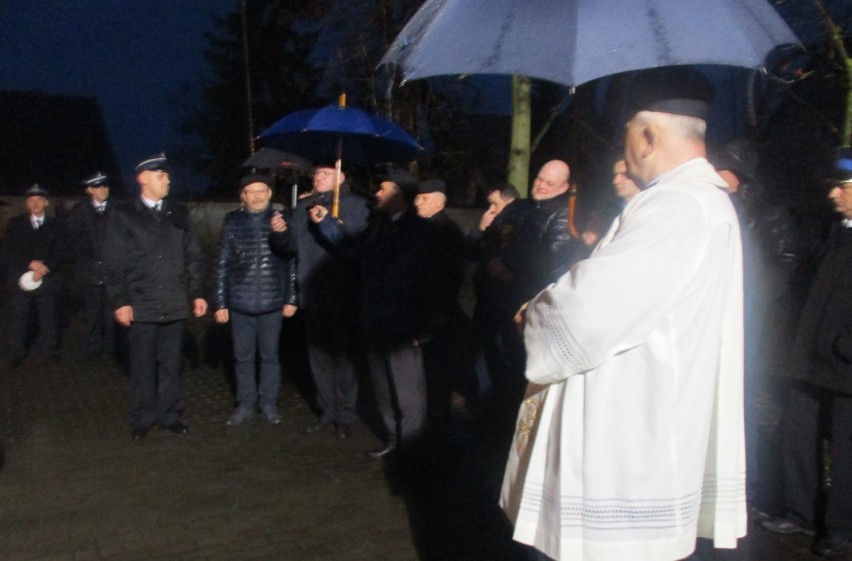 Nowy samochód strażacki trafił już do jednostki OSP w Czeszewie 