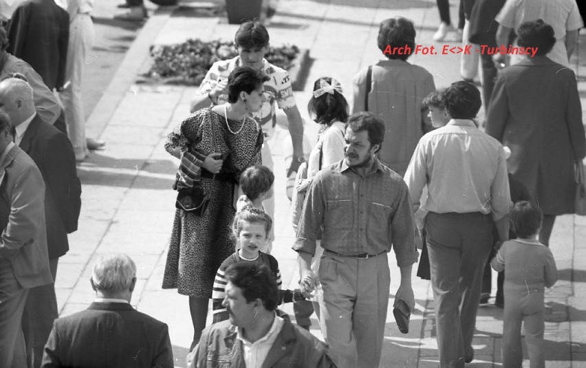 Pierwszomajowe pochody w Sieradzu w latach 70 i 80
