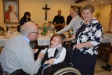 Wigilijne spotkanie niepełnosprawnych w Kiełpinie pełne ciepła, wzruszeń i radości ZDJĘCIA, WIDEO
