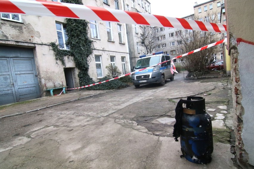 Tragiczny pożar we Wrocławiu. Dwie osoby nie żyją. [CO BYŁO PRZYCZYNĄ?]