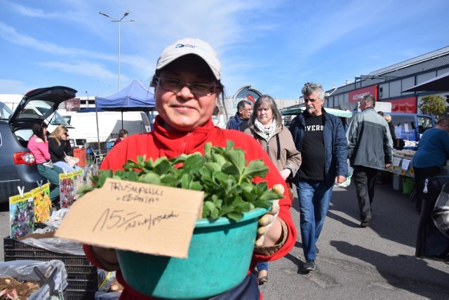 Ryneczek Jerzego otwarty jest w poniedziałki, środy, piątki i soboty.