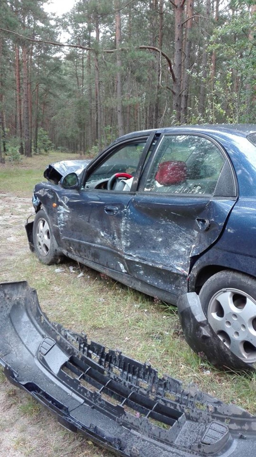 Zderzenie dwóch aut osobowych w Studziannie, 4 osoby...