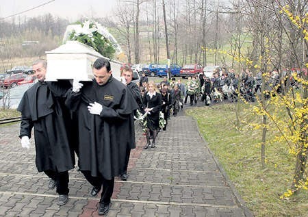 W ostatniej drodze Marlenie Langer towarzyszyły tłumy, w których przeważali młodzi ludzie.