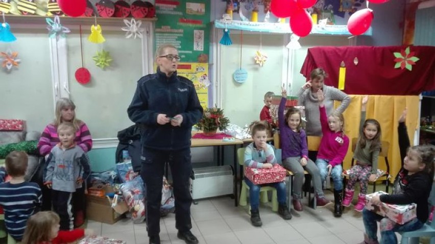 Bądź widoczny! Policjanci z wizytą u dzieci z gminy Mielno
