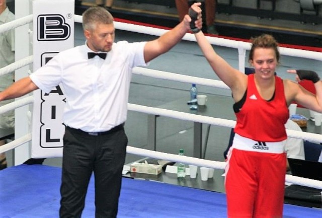 Klaudia Poliwczak - zawodniczka MKS Start Grudziądz zwyciężyła w finale w kat. 63 kg. Była bardzo zadowolona, gdyż stoczyła ciężką walkę z Patrycją Pelińską, mistrzynią Polski