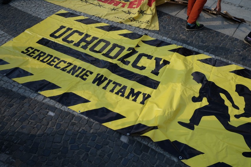 Manifestacja w Poznaniu: Uchodźcy mile widziani