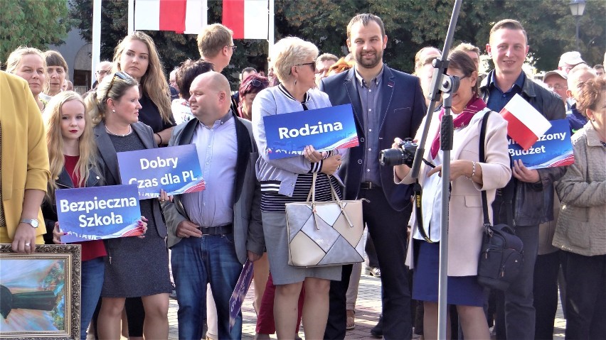 Premier Mateusz Morawiecki z wizytą w Łęczycy [ZDJĘCIA]