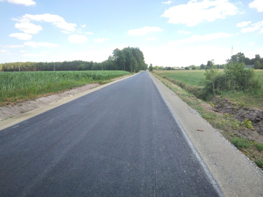 Zakończono największą tegoroczną inwestycję drogową w gminie...