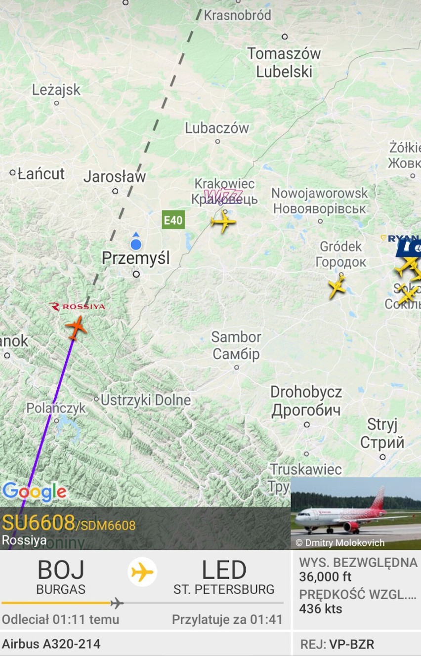 Zrzut ekranu z serwisu FlightRadar24.