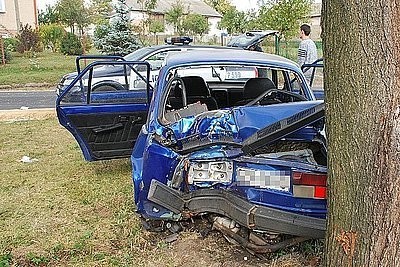 Wypadek drogowy w Wierzbicy, ranny 14-latek trafił do szpitala