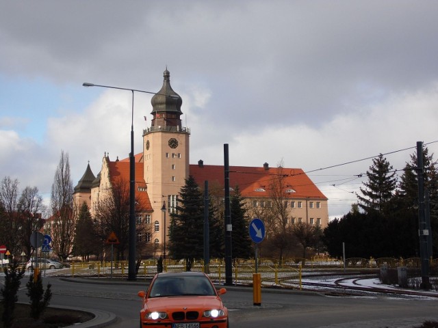 W centrum Elbląga naprzeciw magistratu... Fot. Adrianna Adamek-Świechowska