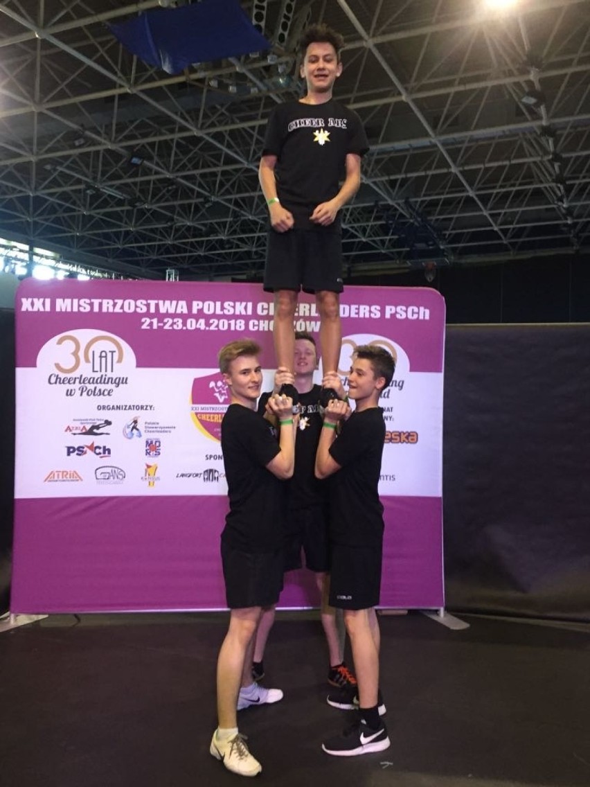 Limanowskie cheerleaderki najlepsze w Polsce [ZDJĘCIA]