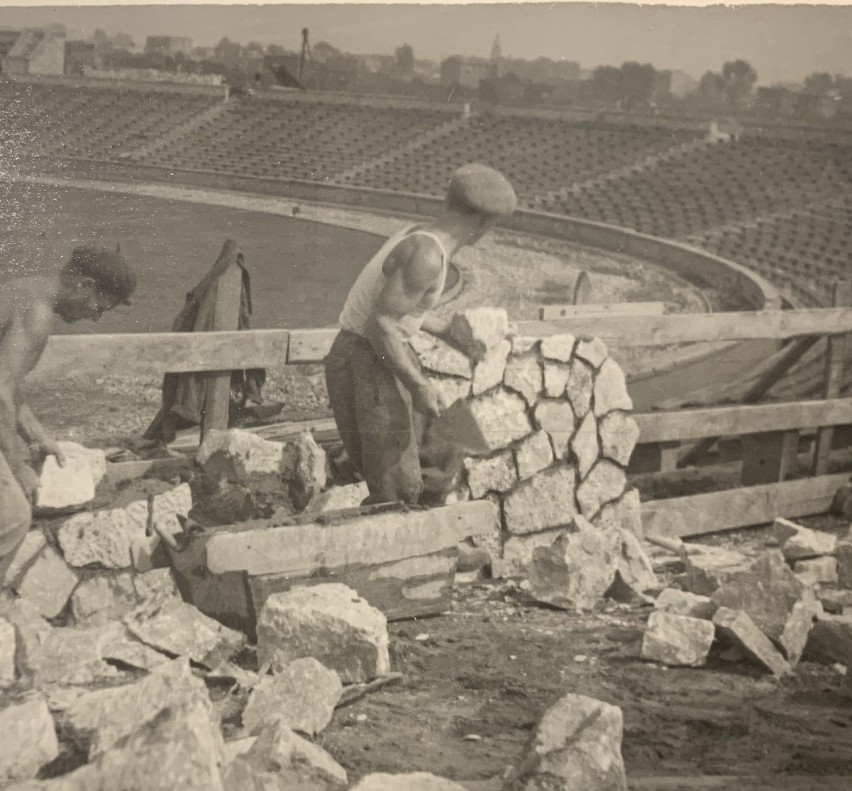 Historia Zagłębia Dąbrowskiego: Tak powstawał sosnowiecki Stadion Ludowy na… Śląsku