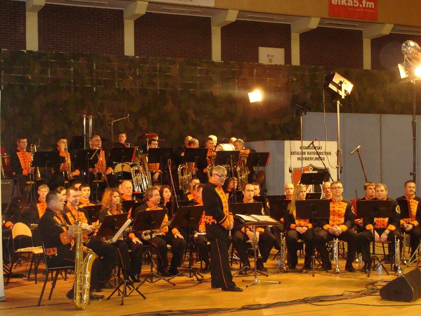 Jubileuszowo- Karnawałowy koncert w głogowskiej hali