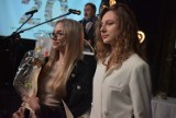 Gmina Gołuchów. Klaudia i Natalia laureatkami Młodzieżowej Nagrody Artystycznej w Erkner. Nagrody odebrały podczas jubileuszu GCK "Zamek"