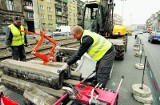 Wrocław: Praca na Kazimierza Wielkiego wre, chociaż robotników nie widać