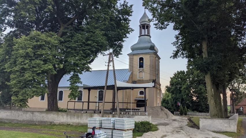 Chodnik wokół sanktuarium będzie gotowy przed odpustem