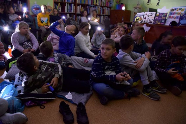 Gnieźnieńska Noc Bibliotek w wypożyczalni dla dzieci