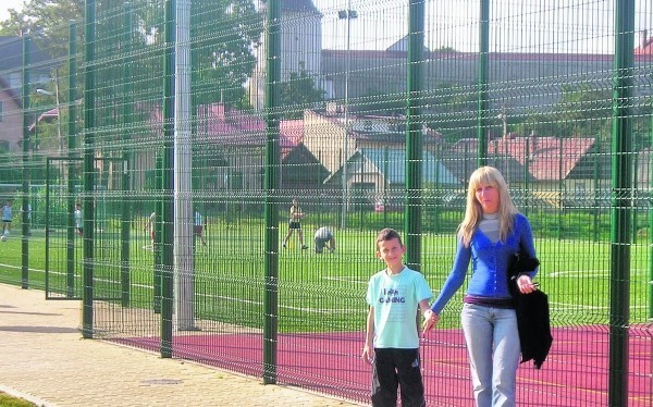 Nowe boisko przyciąga młodzież od rana do wieczora