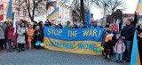 Żagań solidarny z Ukrainą! Niech Putin przepadnie! Stop wojnie! Wielka manifestacja na pl. Słowiańskim. Byliście? Jesteście na zdjęciach?