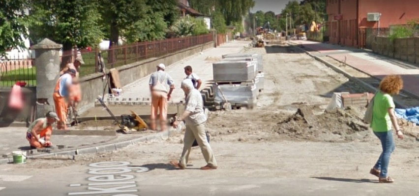 Zduńska Wola i mieszkańcy na Google Street View. Kogo...