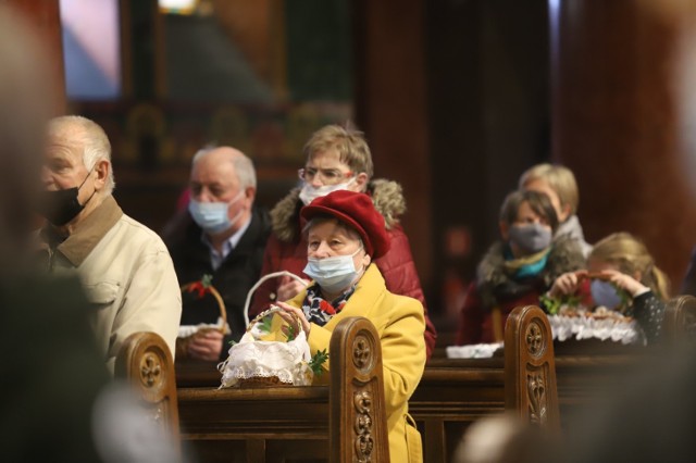 Święcenie pokarmów w sosnowieckiej Bazylice Wniebowzięcia NMP