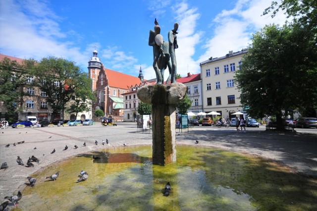 Jak urządzić na nowo plac Wolnica? Propozycje mamy poznać za miesiąc