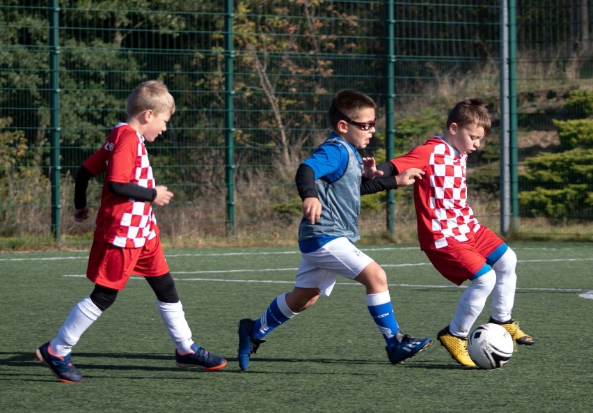 Skrzaty Akademii Piłkarskiej Oborniki wzięli udział w turnieju w Skokach