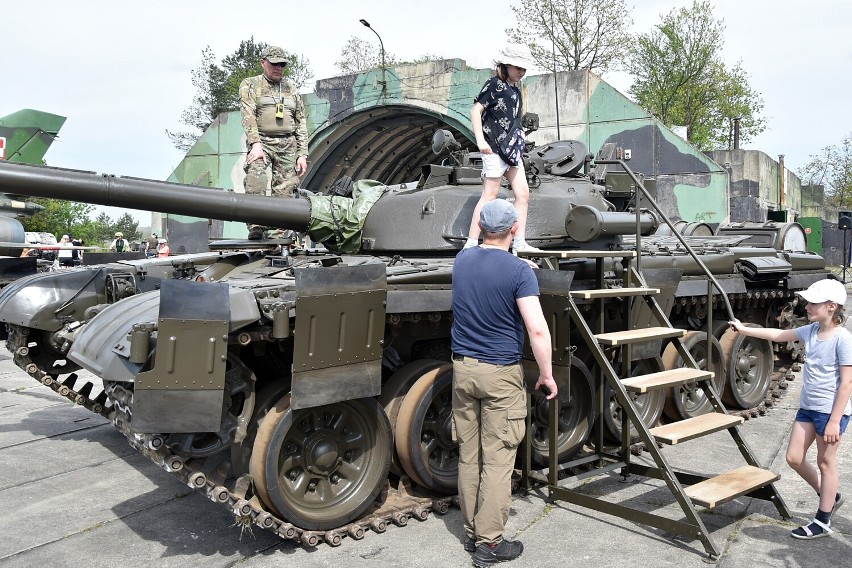 Po ponad 20 latach związany z historią Piły czołg powrócił do „domu”! Zobaczcie zdjęcia