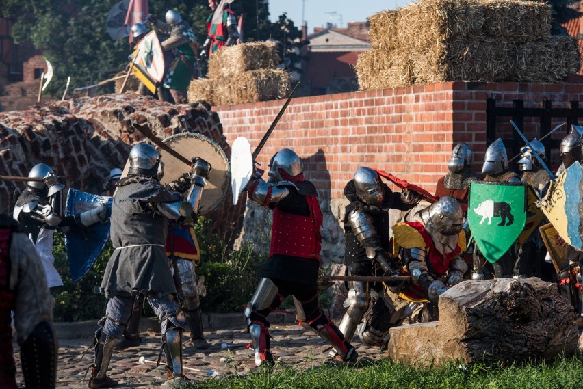 Miłośnicy historii oręża oraz rycerzy nie mogą przegapić...