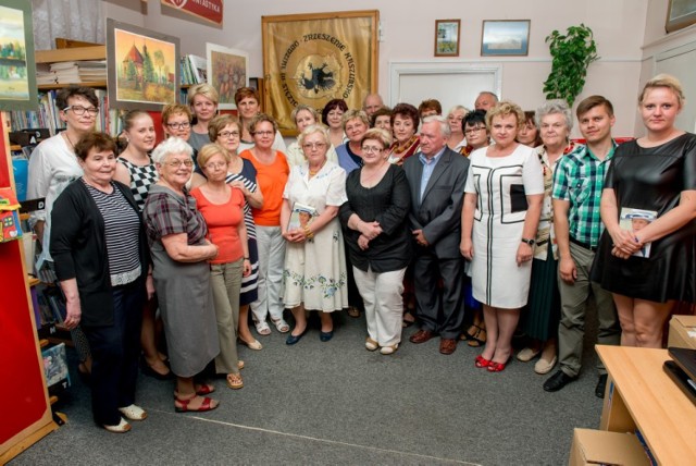 Danuta Wałęsa w Gminnej Bibliotece Publicznej w Stężycy