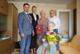 Najstarsza mieszkanka Człuchowa. Pani Stanisława skończyła 99 lat, już planuje 100 urodziny!