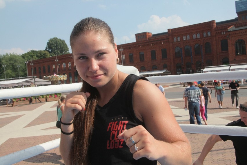 Sylwia Juśkiewicz, MMA, trening Manufaktura Łódź, zdjęcia